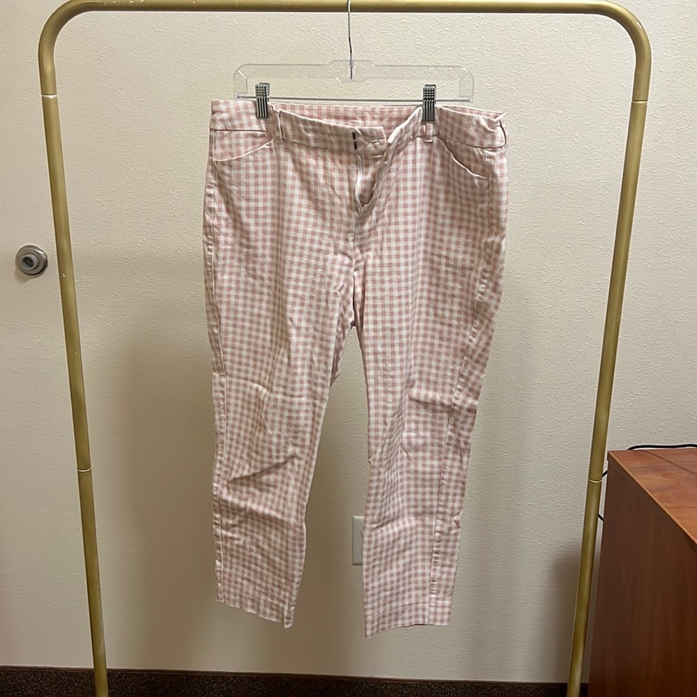 Old navy pink and white checker print pixie style pants